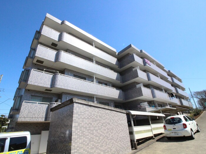 ロイヤルハイツの物件外観写真