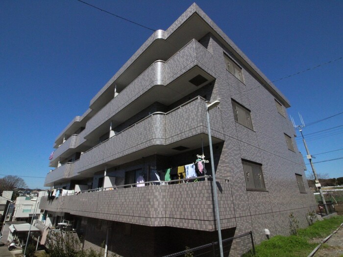 ロイヤルハイツの物件外観写真