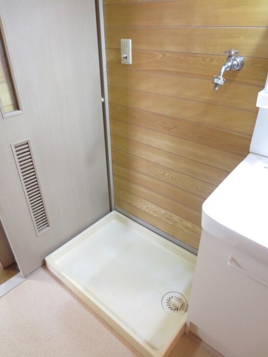 ロイヤルハイツの物件内観写真