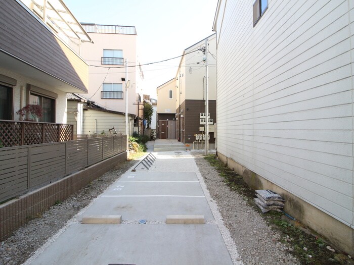 プラージュ王子神谷の物件外観写真