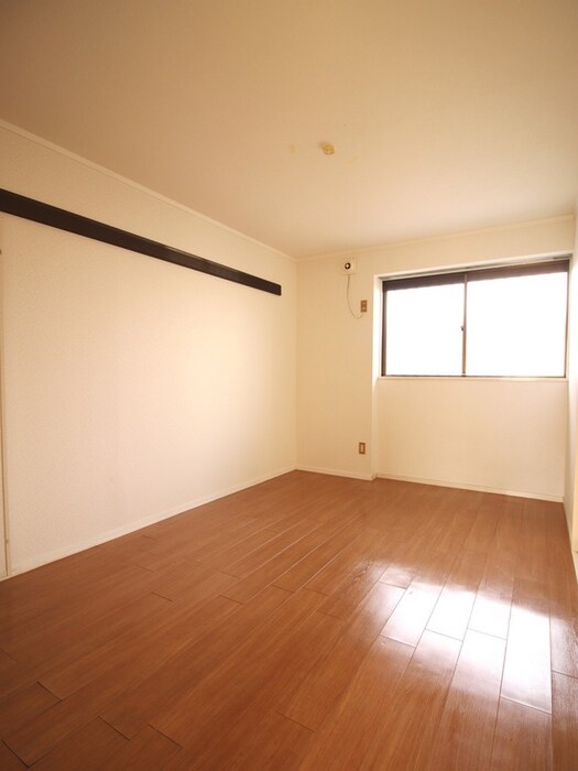 メゾン日の出の物件内観写真