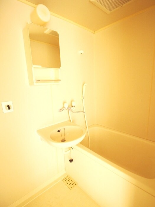 メゾン日の出の物件内観写真