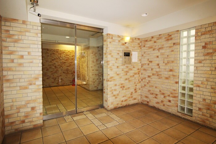 クインテット恵比寿の物件外観写真