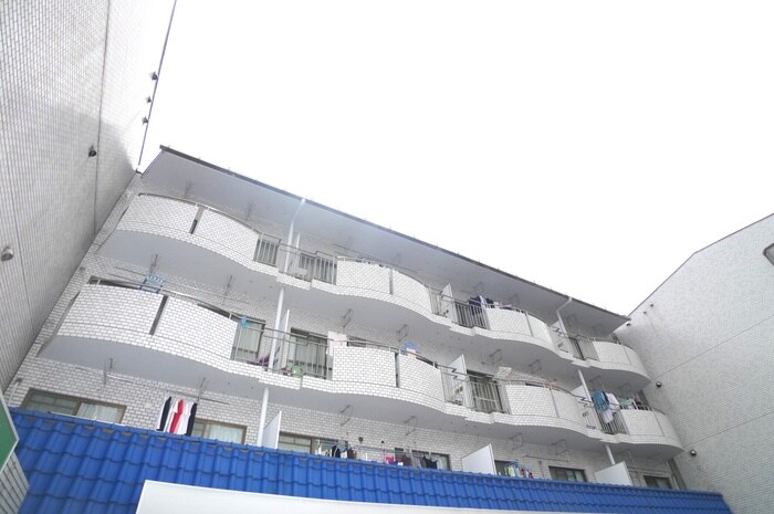 ビアンカ狭山Aの物件外観写真