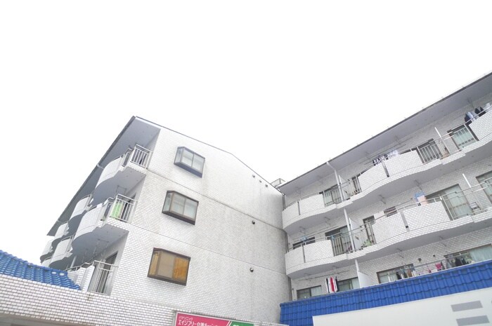 ビアンカ狭山Aの物件外観写真