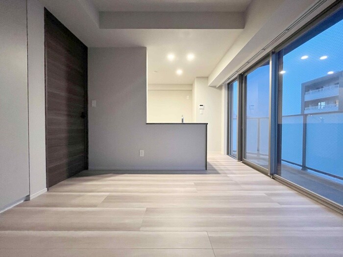 ルジェンテ・バリュ上野根岸の物件内観写真