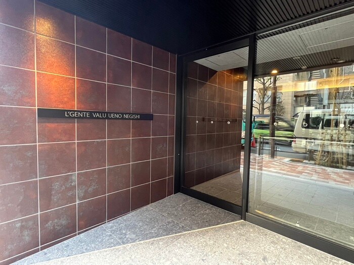 ルジェンテ・バリュ上野根岸の物件外観写真