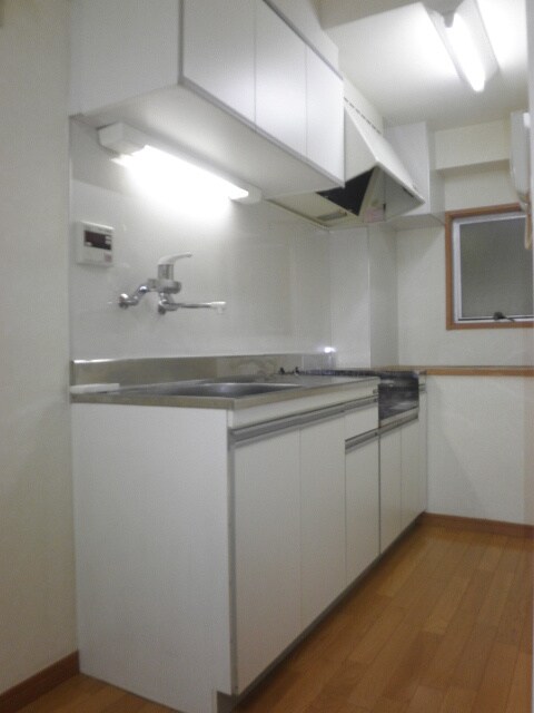 マツダマンションの物件内観写真