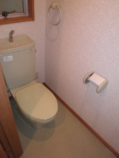 マツダマンションの物件内観写真