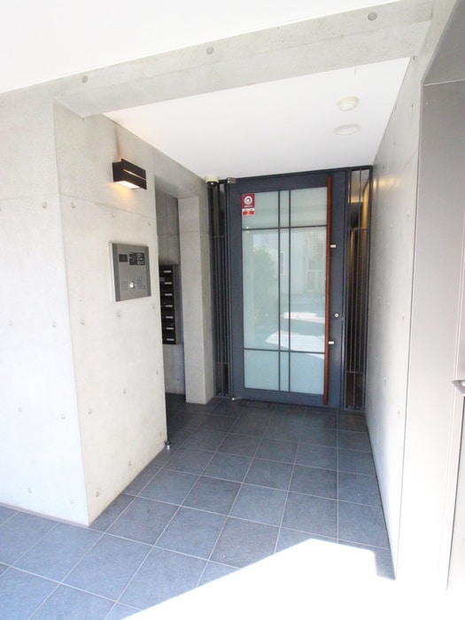 ＣＬＡＰ市谷柳町の物件外観写真