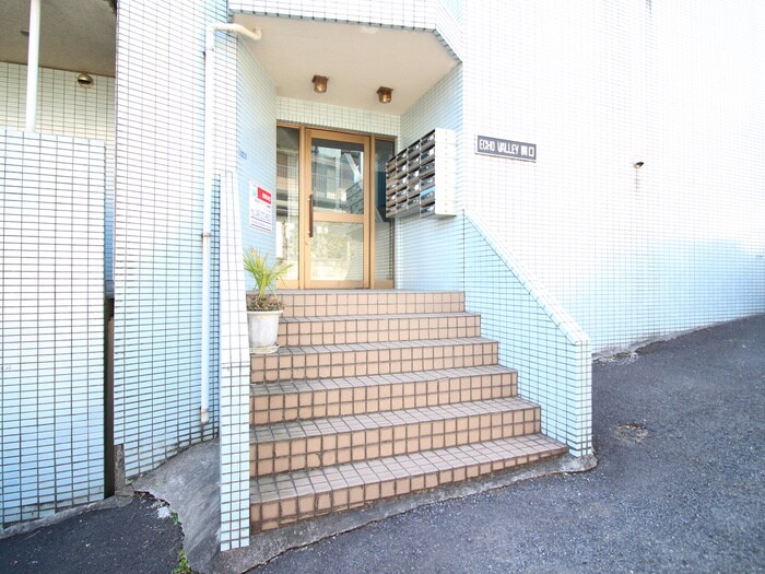 エコ－バレ－関口の物件外観写真