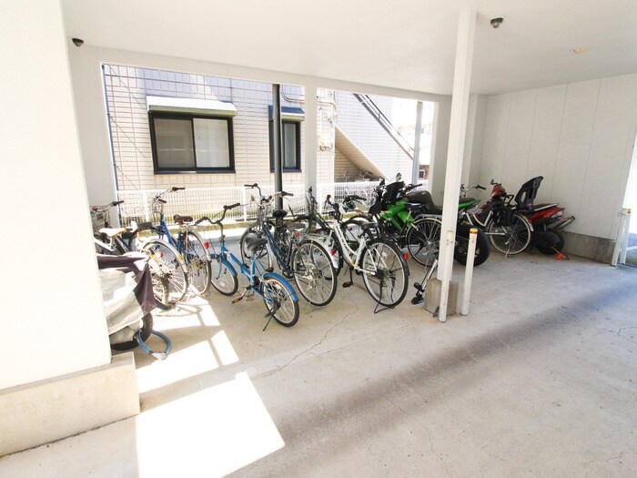 コ－ポランジュの物件外観写真