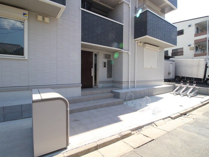 ドゥ　ブランシュの物件外観写真