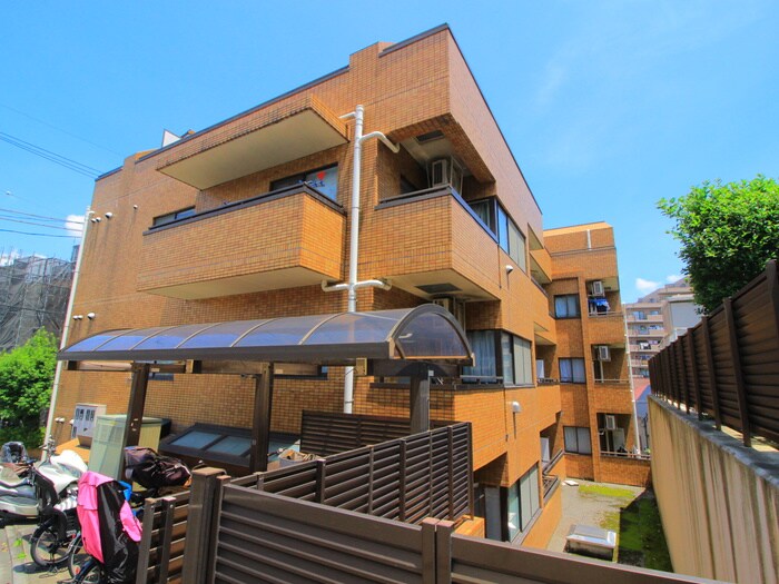 三高・サンロイヤルの物件外観写真