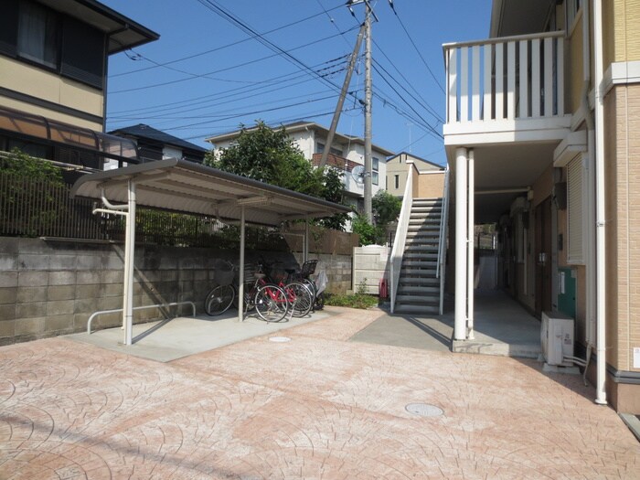 メイプルハイツの物件外観写真