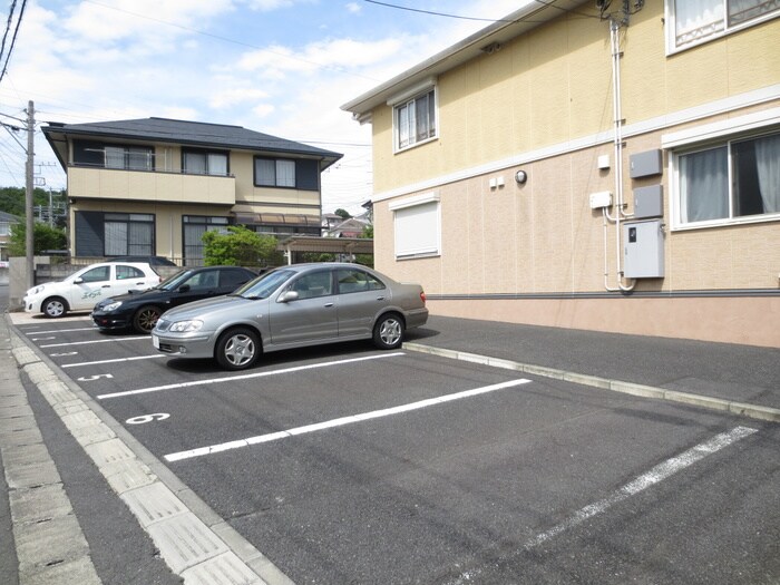 メイプルハイツの物件外観写真