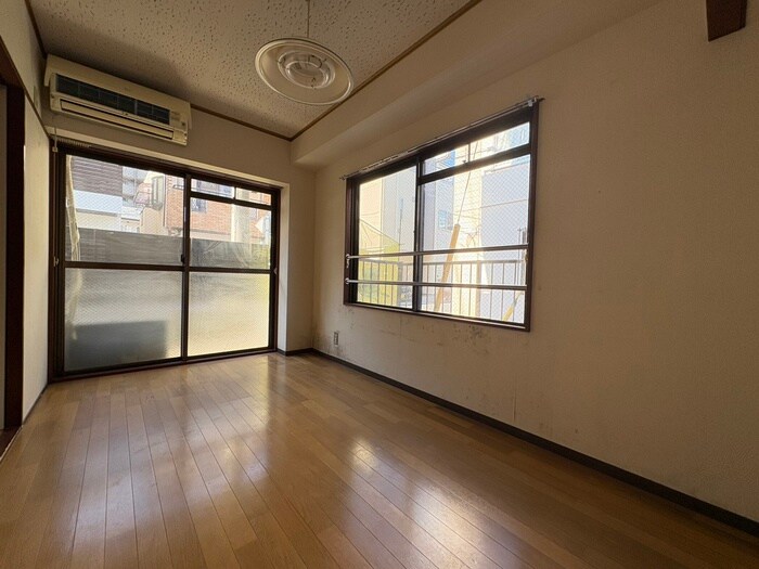 グランピエ多摩の物件内観写真