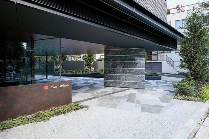 ドゥーエ早稲田の物件外観写真