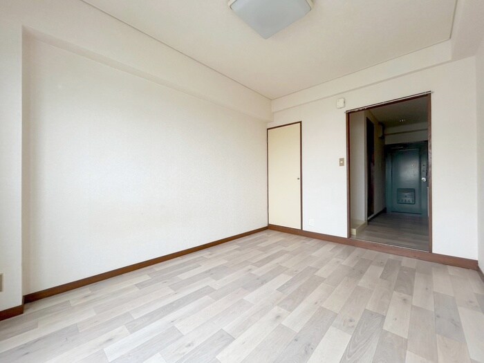 ホワイトマンションの物件内観写真