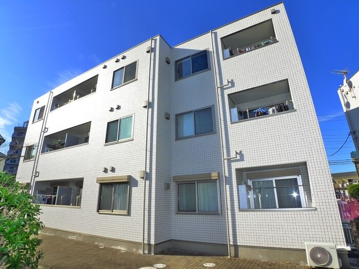 ラシーネ扇アイリスの物件外観写真