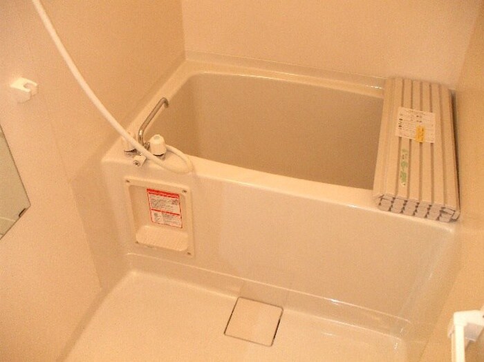 フローラルコ－トの物件内観写真