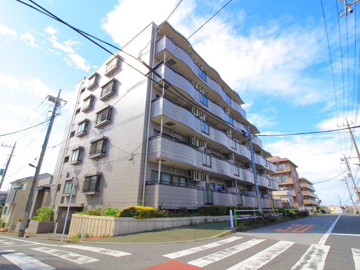 KサンライトマンションⅢの物件外観写真