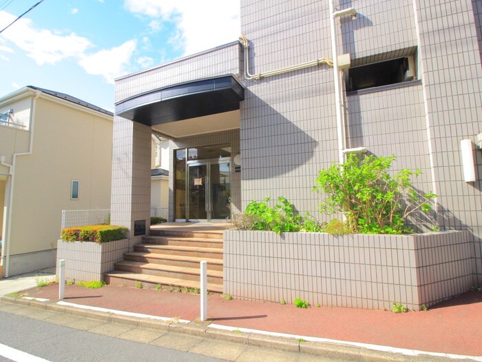 KサンライトマンションⅢの物件外観写真