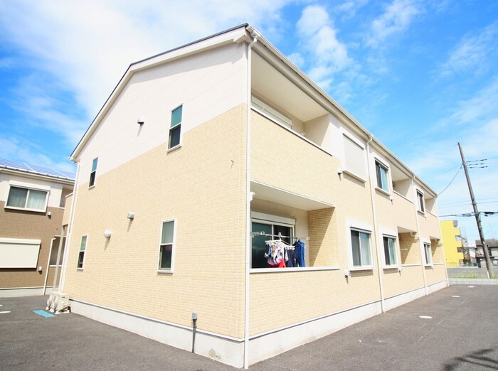 アムール　サンドエルⅢの物件外観写真