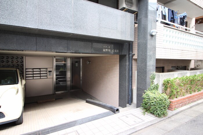 パティオ滝野川壱番館の物件外観写真