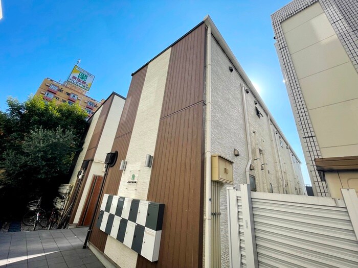 アヴニール上北沢の物件外観写真