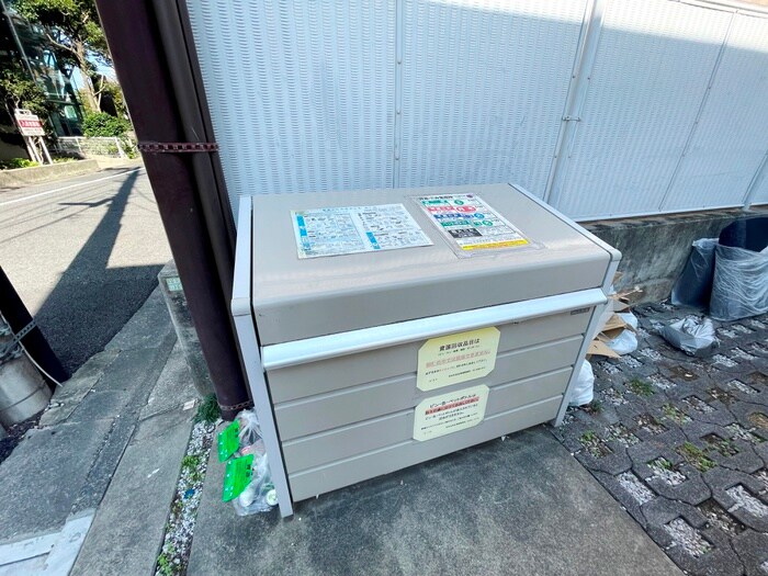 アヴニール上北沢の物件外観写真