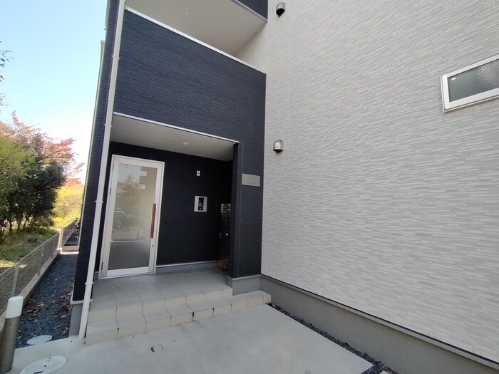 リーブルファイン獨協大学前２の物件外観写真