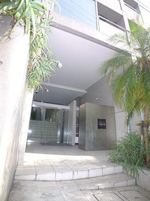 レジディア目黒Ⅱの物件外観写真