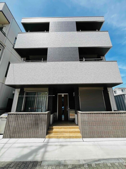 カーサリリーの物件外観写真