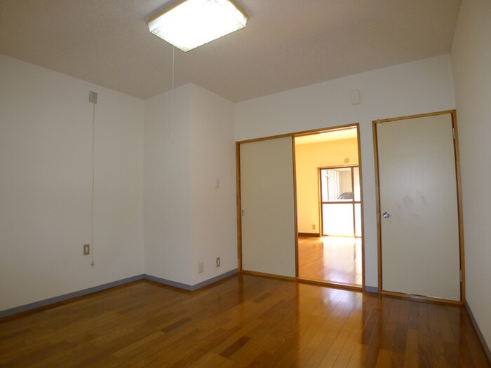 コ－ポ三角の物件内観写真