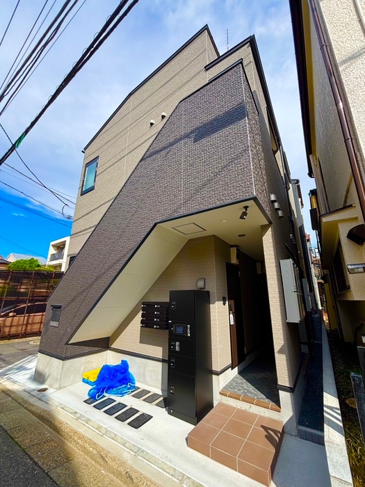 MET小岩の物件外観写真