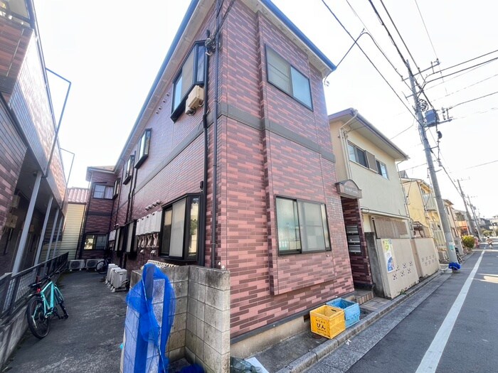 ライフピアシャルムの物件外観写真