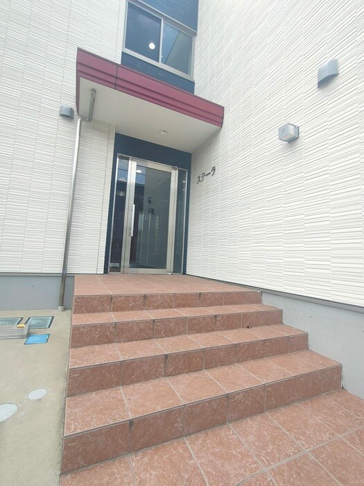 STELLAの物件外観写真