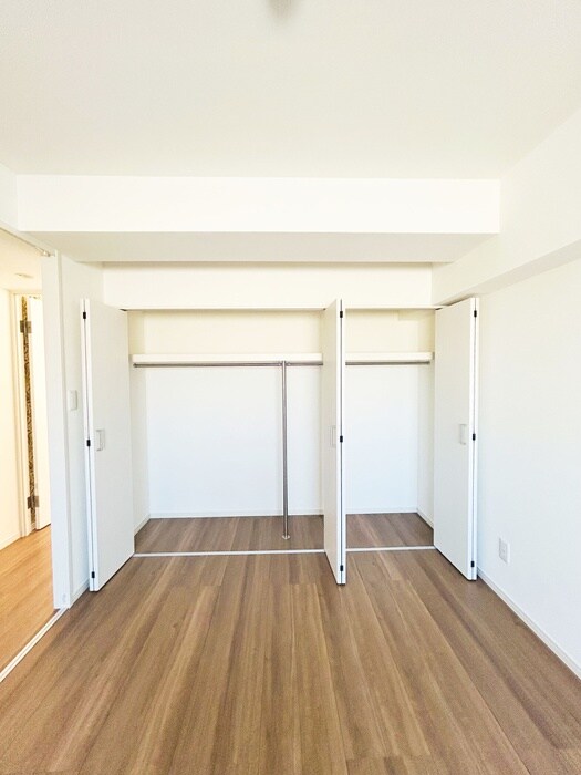 クイーンパレス浅伊の物件内観写真