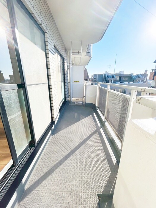 クイーンパレス浅伊の物件内観写真