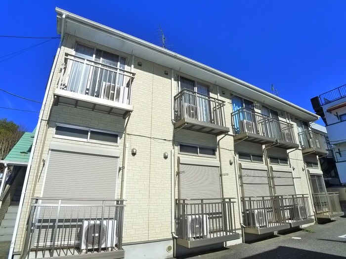 メイプルヒルズ常盤平の物件外観写真