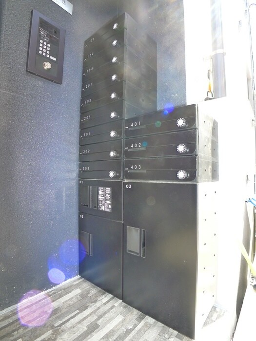 ドムス北千住の物件外観写真