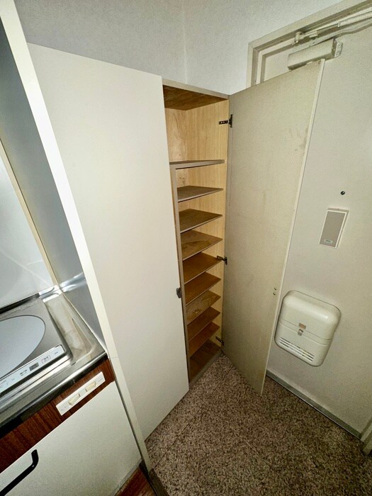 ポ－ラ・スタ－の物件内観写真