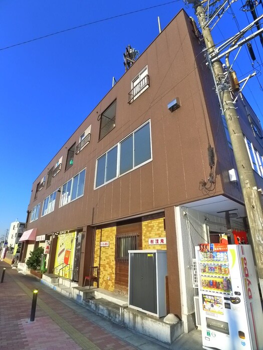 愛宕ビルの物件外観写真