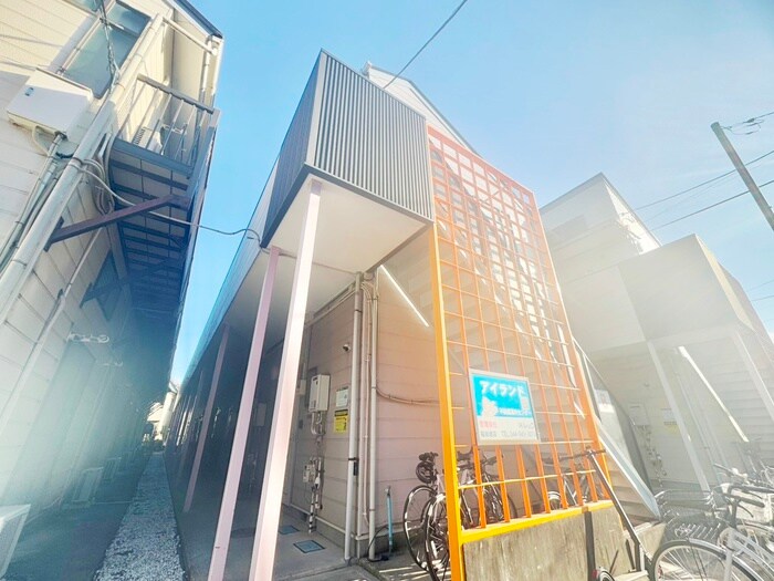 アイランドＢの物件外観写真