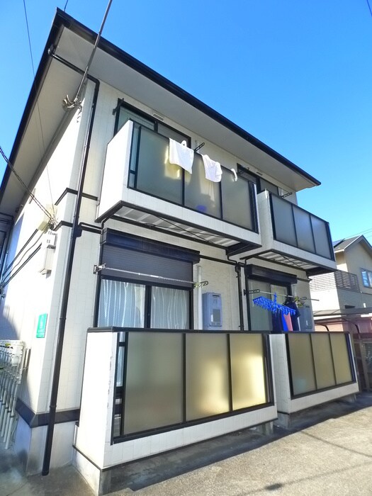 グランベルデの物件外観写真