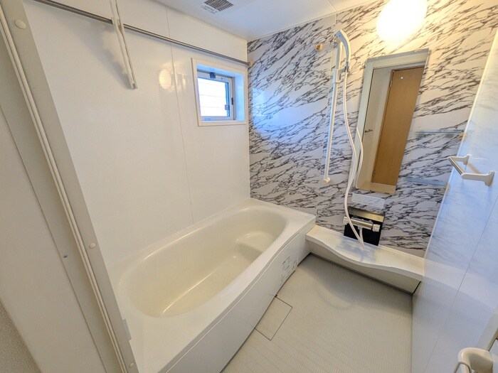 ペルーシェＢ棟の物件内観写真