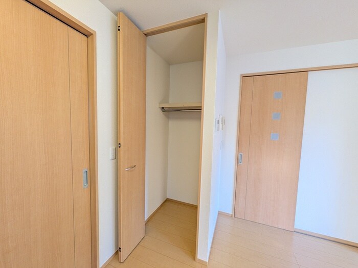 ペルーシェＢ棟の物件内観写真