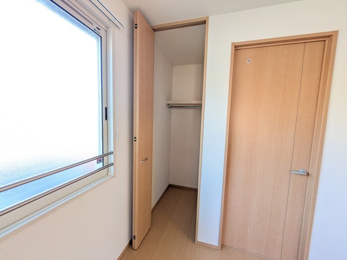 ペルーシェＢ棟の物件内観写真