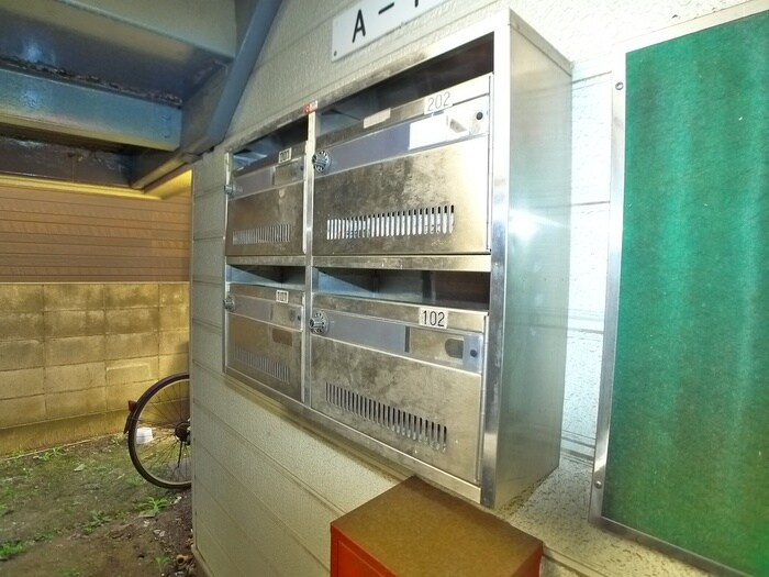 山崎ハイツＡの物件外観写真